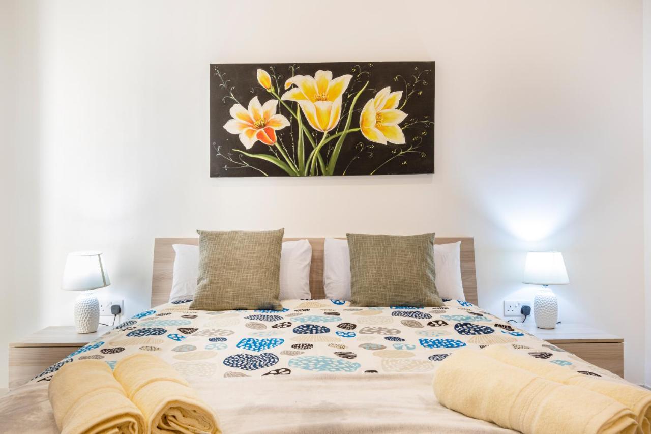 H2 -Modern And Spacious 3 Bedroom Apartment San Ġwann エクステリア 写真